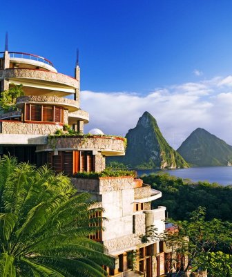 Hotel Jade Mountain - luxury in the Caribbean