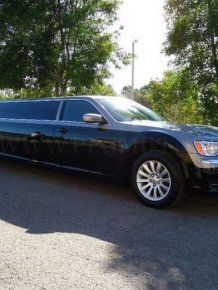 Limo of the new Chrysler 300