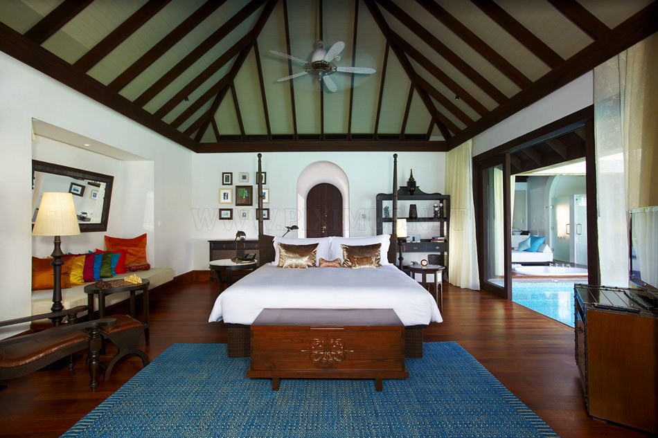 Anantara Kihavah Villas - a luxury hotel in the Maldives