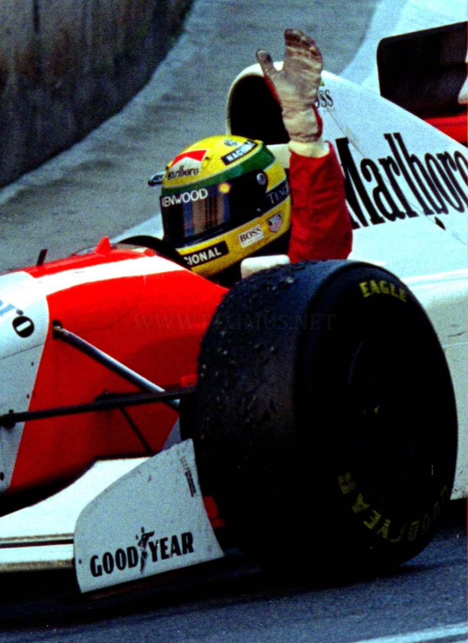 A racing legend - Ayrton Senna | Celebrities