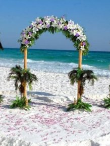 Beautiful Beach Wedding Decorations 