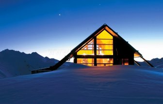 Whare Kea Lodge - Hotel in the Southern Alps of New Zealand