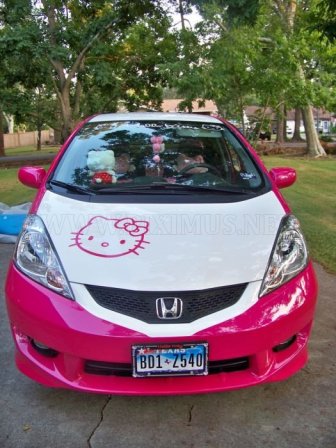 Hello Kitty Honda Fit 2010 