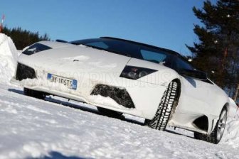Lamborghini on snow