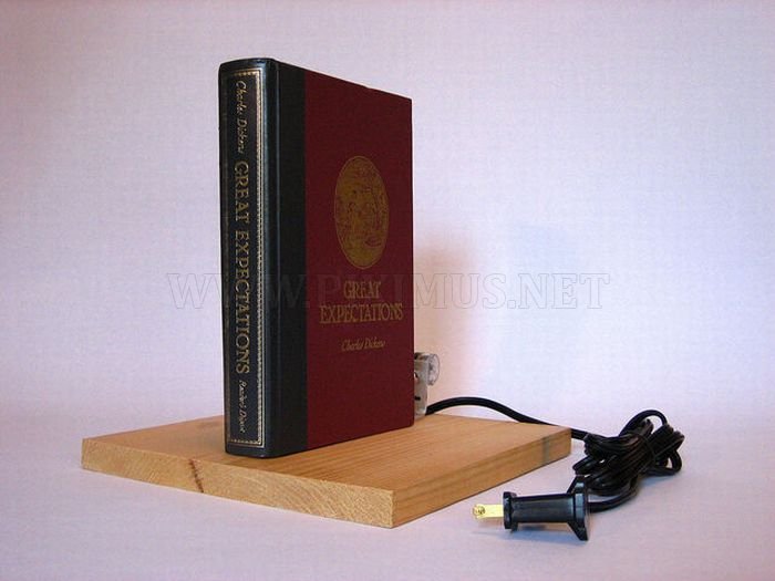 Book That Turns On the Lamp 