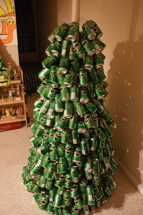Empty Can Christmas Tree