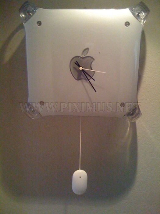G4 Mac Wall Clock