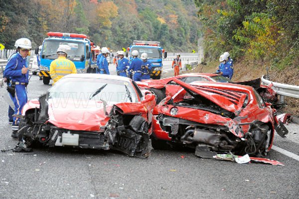 Top 3 Most Expensive Car Crashes in History! »