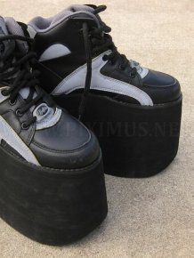Platform Sneakers Of The '90s 