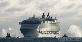 Allure of the Seas - the biggest cruise ship