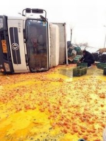 Egg Truck Crash in China 