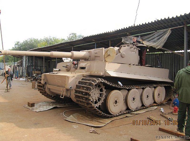 Handcrafted Tiger Vi Tank Replica Others