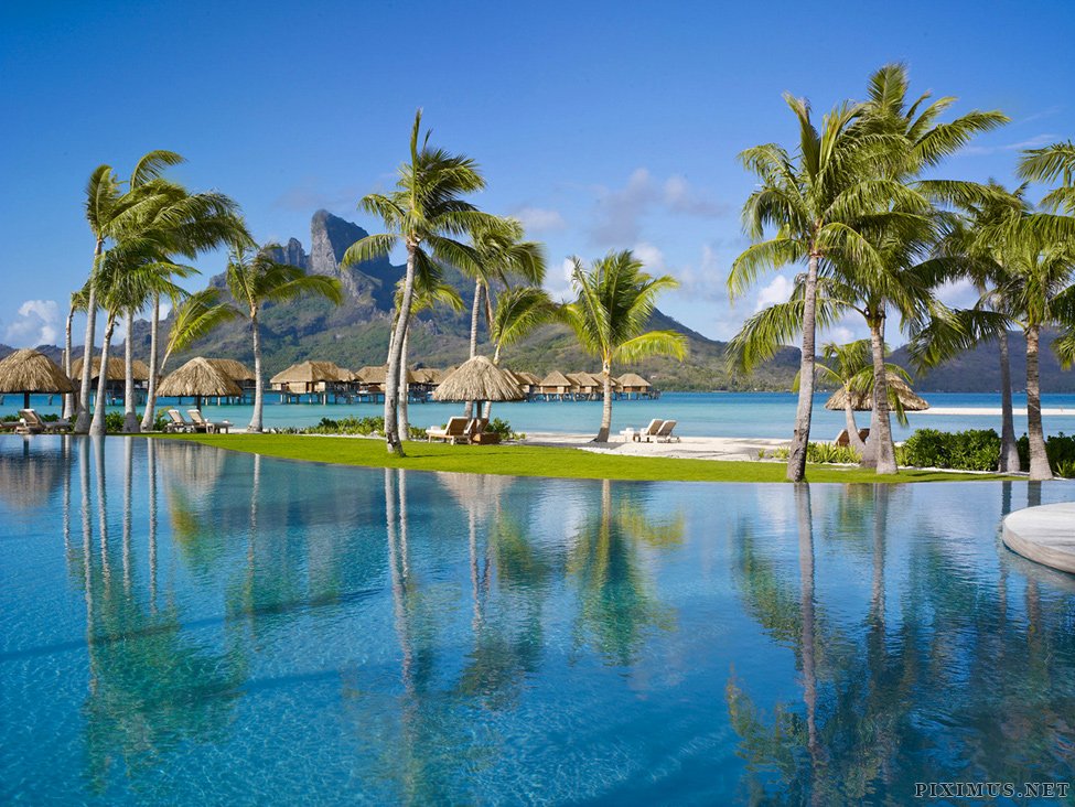 Four Seasons Hotel, Bora Bora