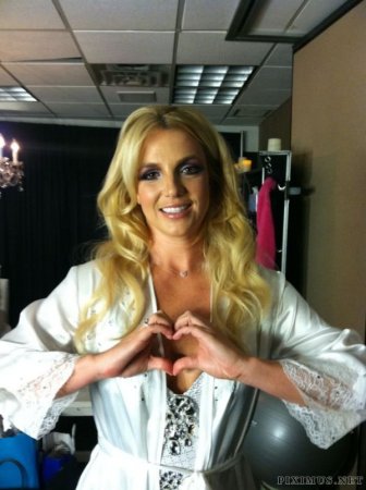 Britney Spears Twitpics 