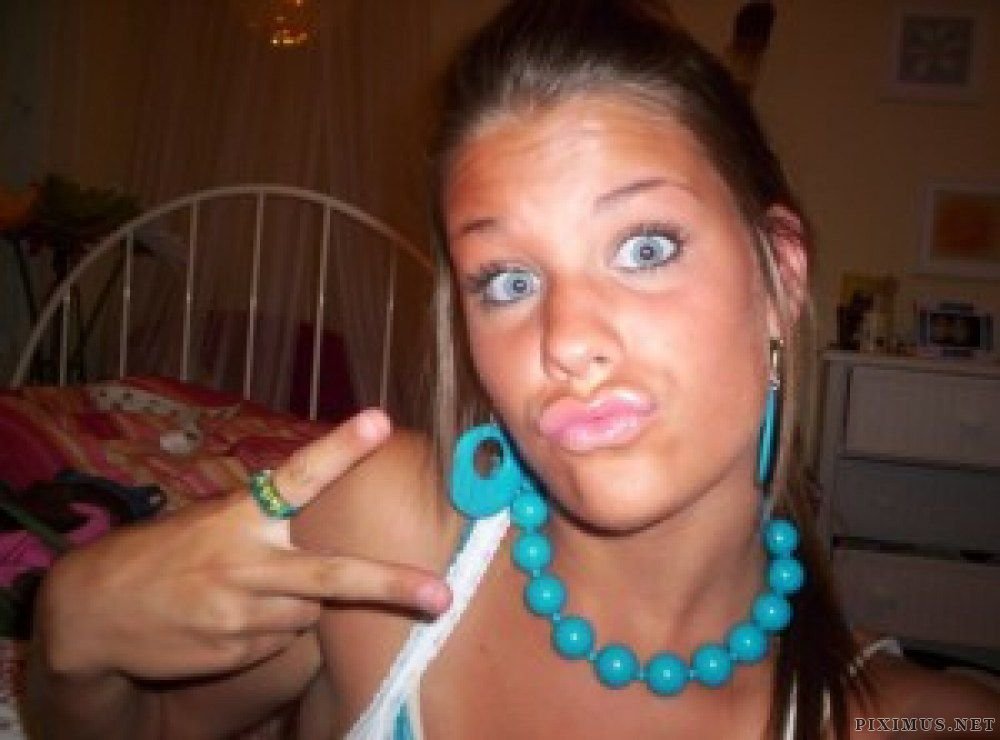 Stop the Duck Face Before It’s Too Late  