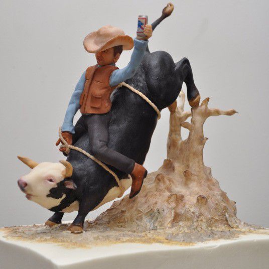 Incredible Cakes by Sylvia Weinstock  