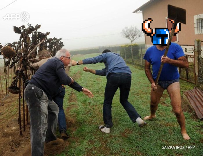 French Shovel Guy Is Now The Internet's Most Awesome Meme