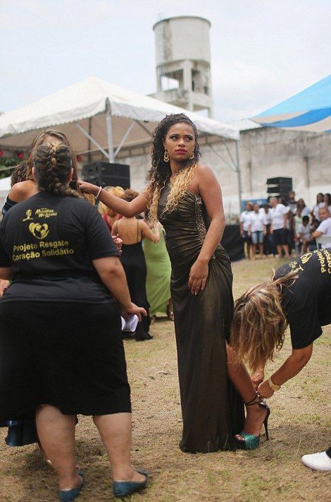 Inmates In Rio Compete For The Title Of Miss Criminal 2015, part 2015