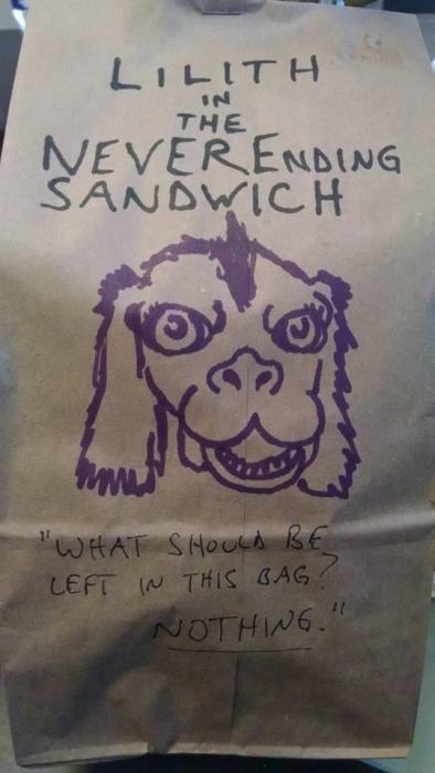 Awesome Mom Leaves Epic Messages On Her Daughter's Lunch Bag