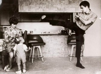 Touching Family Photos Of The Iconic Bruce Lee