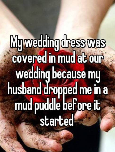 People Share Their Awkward Wedding Day Confessions