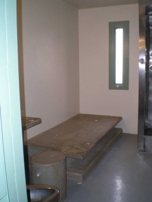 A Look Inside The Prison Cell Of El Chapo