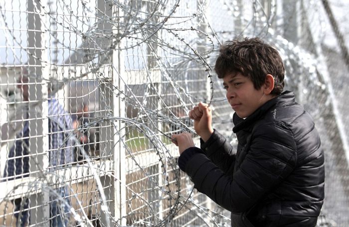 The 19 Mile Fence At The Border Of Macedonia Is Keeping Migrants Trapped