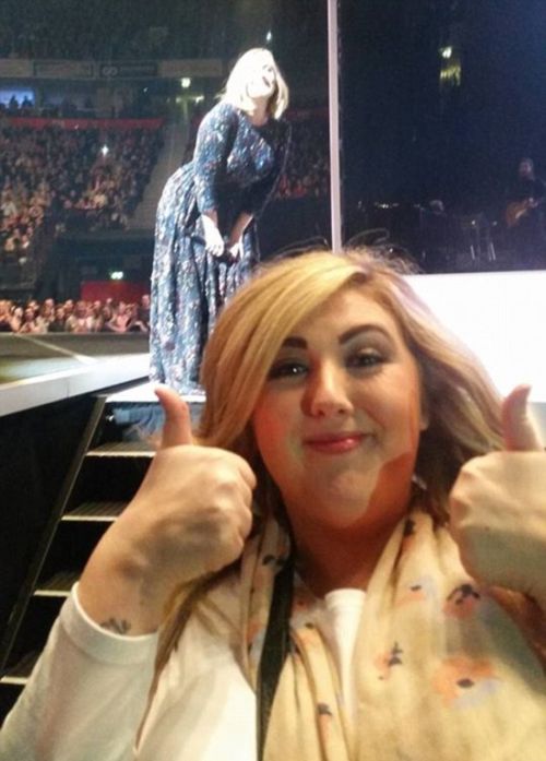 An Adele Fan Tried To Get A Picture Of The Singer But Instead She Got Photobombed