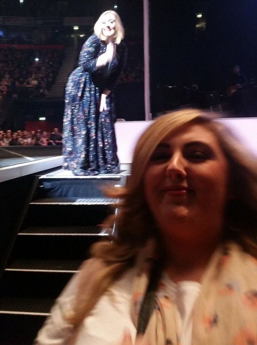 An Adele Fan Tried To Get A Picture Of The Singer But Instead She Got Photobombed