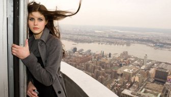 Alexandra Daddario Is One Of Hollywood's Hottest Actresses