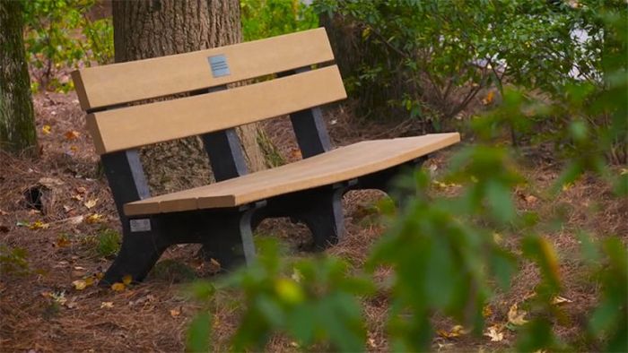 Chick-Fil-A Puts Their Plastic To Good Use By Turning It Into Park Benches