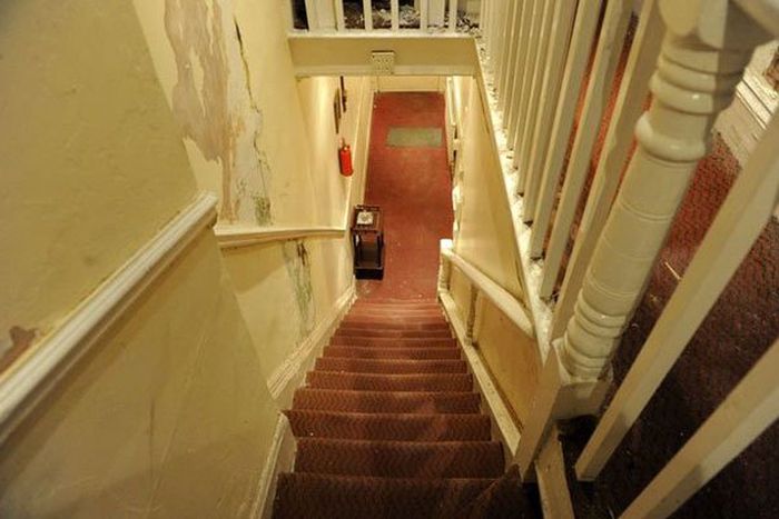 No One Can Survive In The UK's Most Haunted House