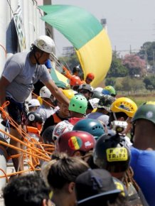 Rope Jumping Group Sets New World Record In Brazil