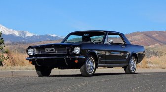 Ford Mustang photos