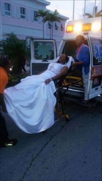 Girl Uses An Ambulance To Make A Dramatic Entrance At Prom