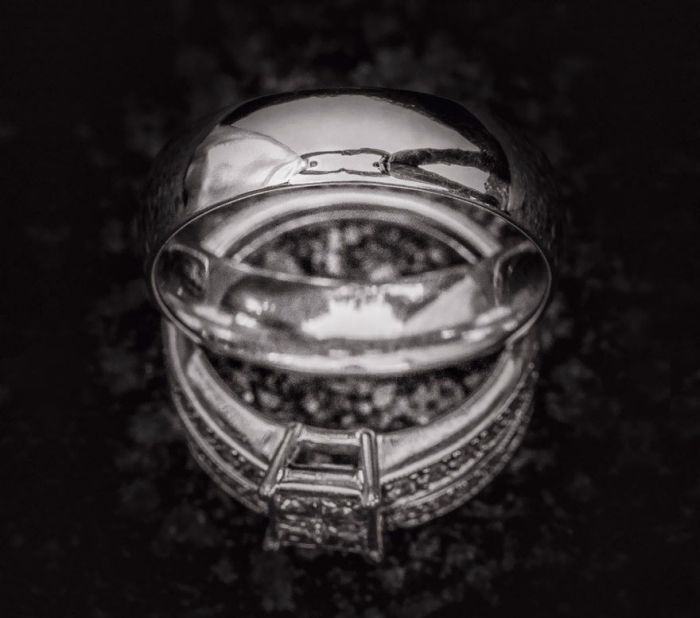 Self-Taught Photographer Uses Wedding Rings To Take Unique Photos