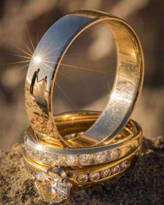 Self-Taught Photographer Uses Wedding Rings To Take Unique Photos