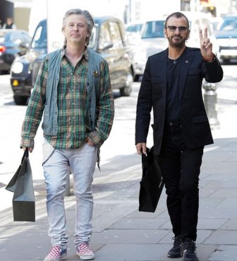 At 75 Years Old Ringo Starr Somehow Looks Younger Than His Son