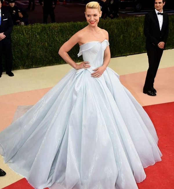 Claire Danes Showed Up To The Met Gala In A Glowing Dress