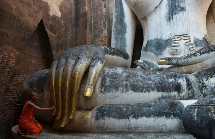 Stunning Photos From Buddhist Temples That Will Take Your Breath Away