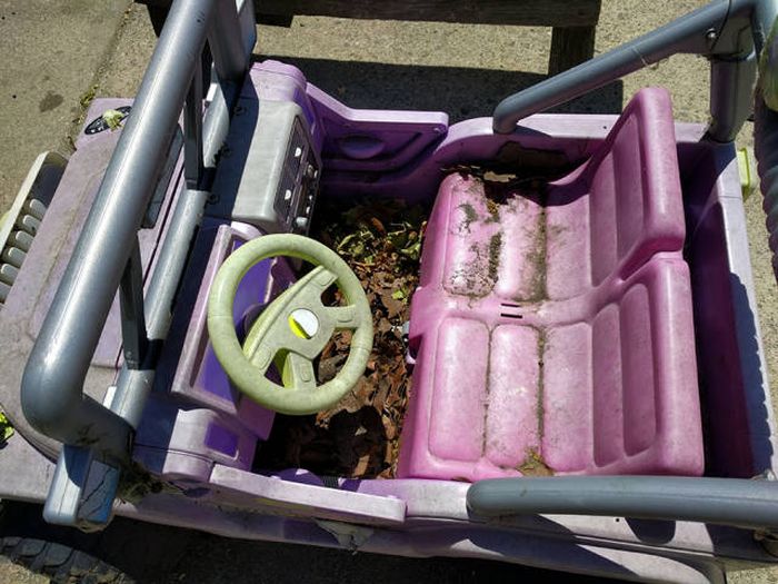 Dad Restores An Old Pink Power Wheels For His 3 Year Old