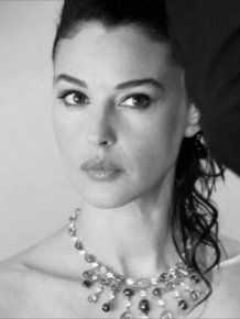 Behind The Scenes Photos Of Monica Bellucci At Cannes In 2003