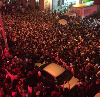 Kanye West Causes Chaos In The Streets Of New York City