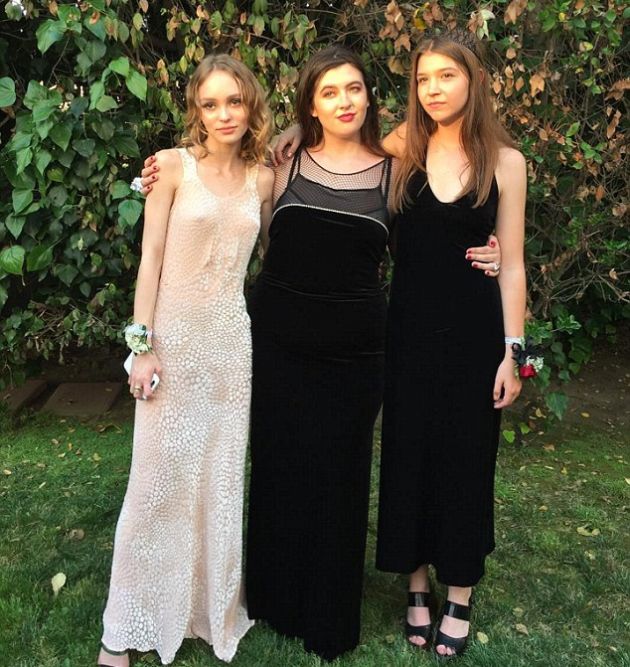 Johnny Depp's Daughter Lily-Rose Attends Prom With Kevin Smith's ...