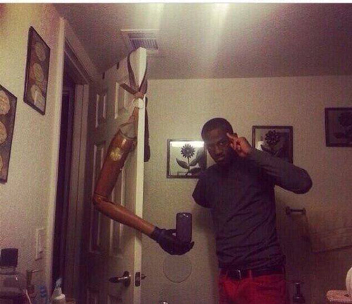 Cheap People Who Found Creative Ways To Avoid Buying A Selfie Stick