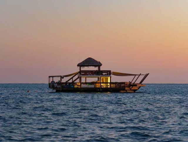 Fiji Is Home To An Incredible Floating Bar And Pizzeria