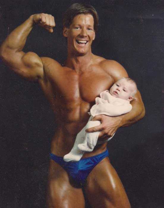 Hilariously Awkward Dad Photos In Honor Of Father's Day