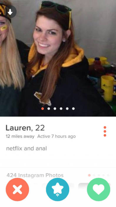 Girls On Tinder Really Don't Like To Hold Anything Back