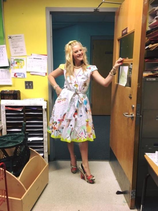 Teacher Wears Special Dress For The Last Day Of School