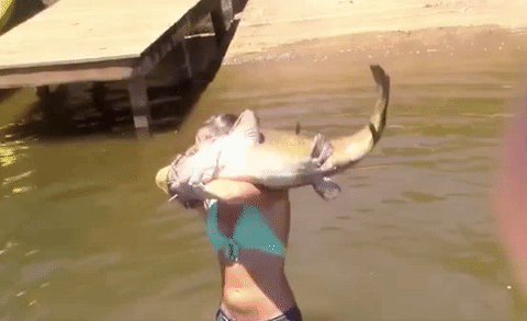 Alabama Uses Her Bare Hands To Catch A 30 Pound Catfish.